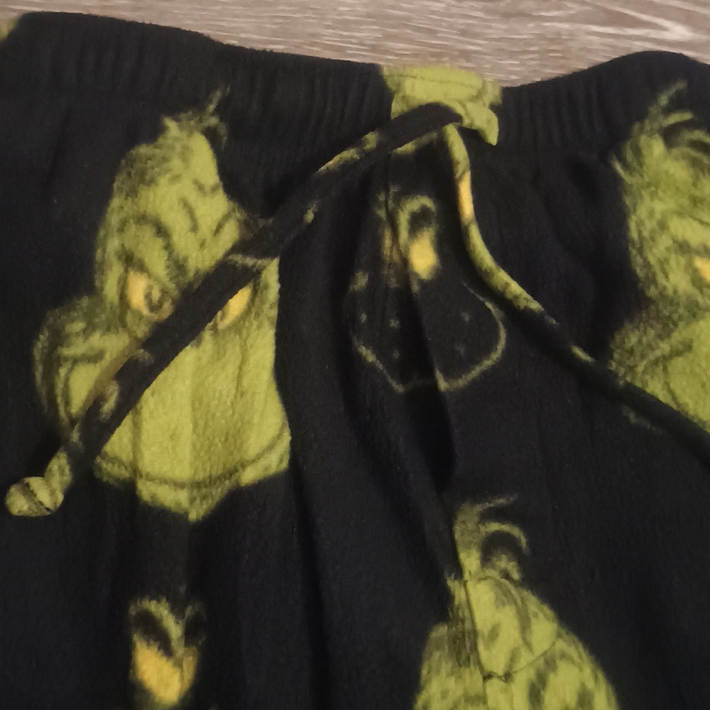 Dr Seuss Womens Black & Green Plush Fleece Sleep Pants The Grinch Pajama Bottoms - Picture 8 of 8